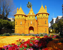 Frankreich Menton Skulptur eines Schlosses aus Zitronen und Orangen